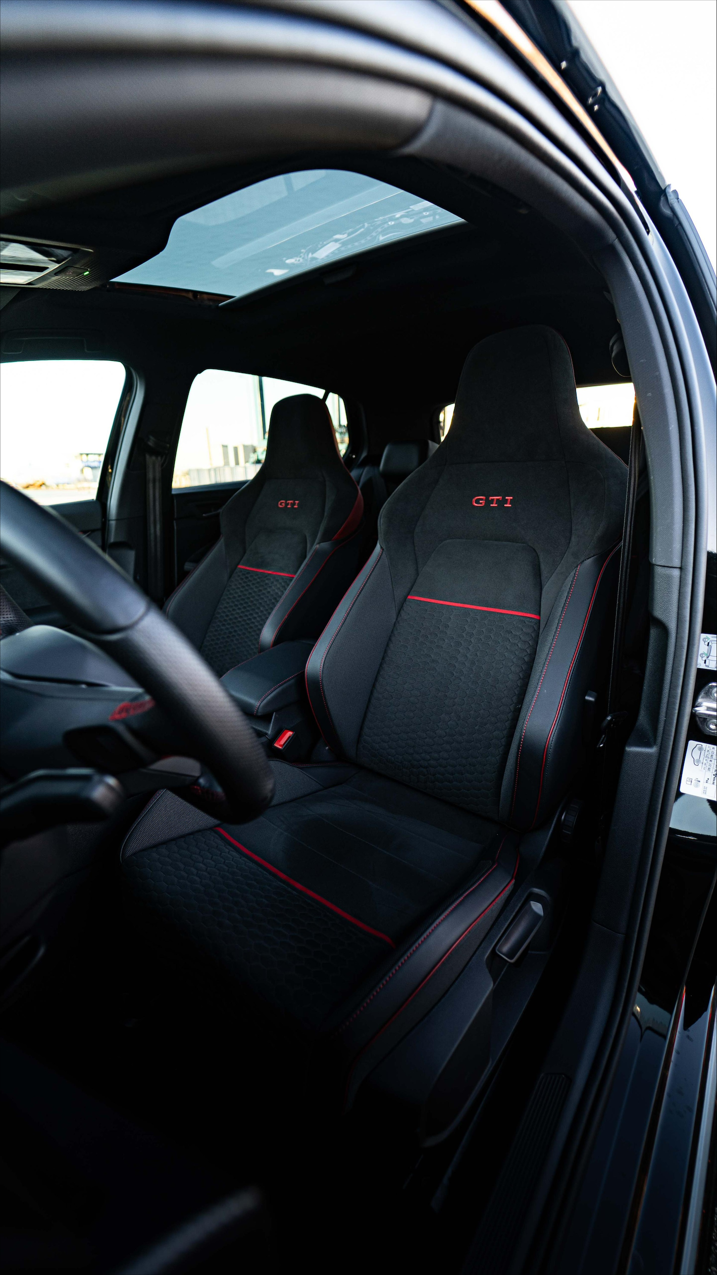 VW Golf 8.5 GTI Clubsport 2025 foto 3